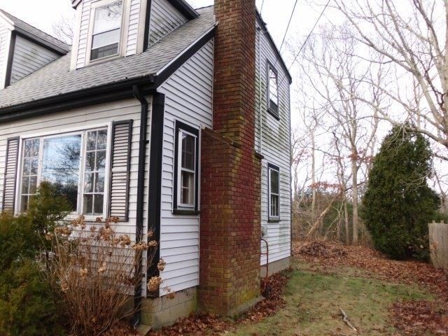 17 Winthrop Road