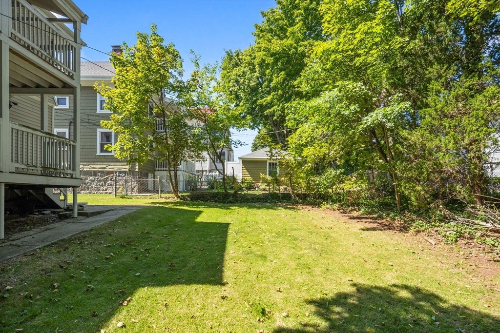 27-29 Codman Hill Ave 2