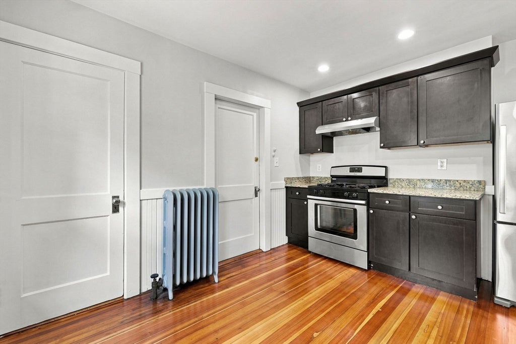 27-29 Codman Hill Ave #2, Boston, MA Photo #14