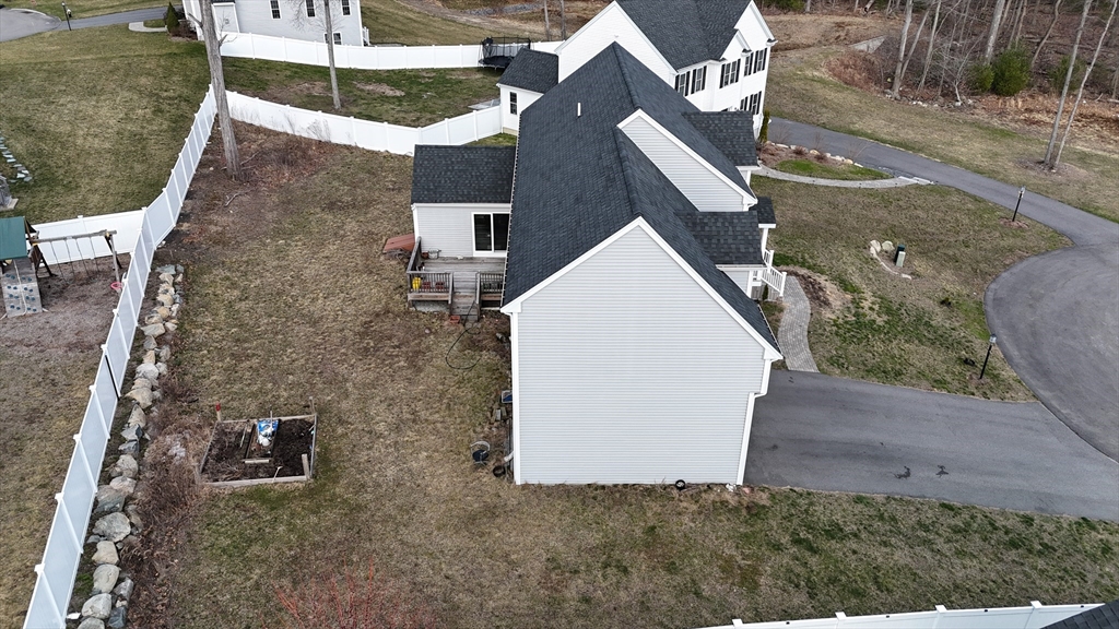 84 Murray Circle
