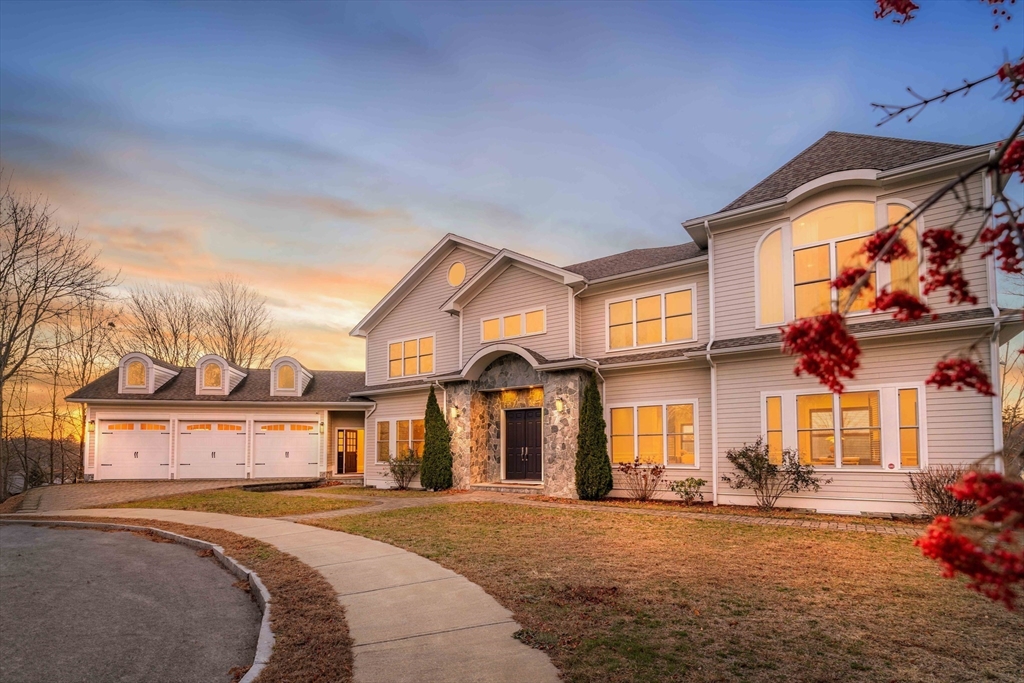 42 Sunhill Ln