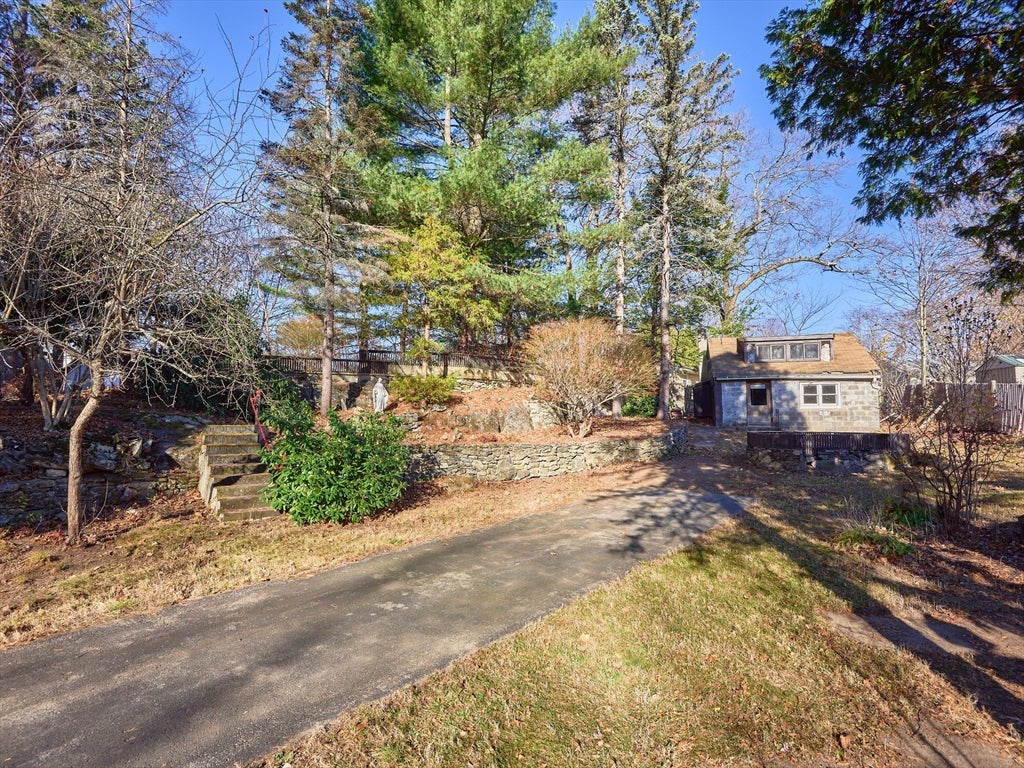 25 Stoneham Rd, Worcester, MA Photo #19