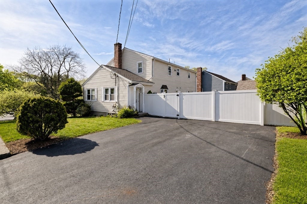 11 Pitt Rd, Framingham, MA, 11 Pitt Rd, Framingham, MA Photo #3