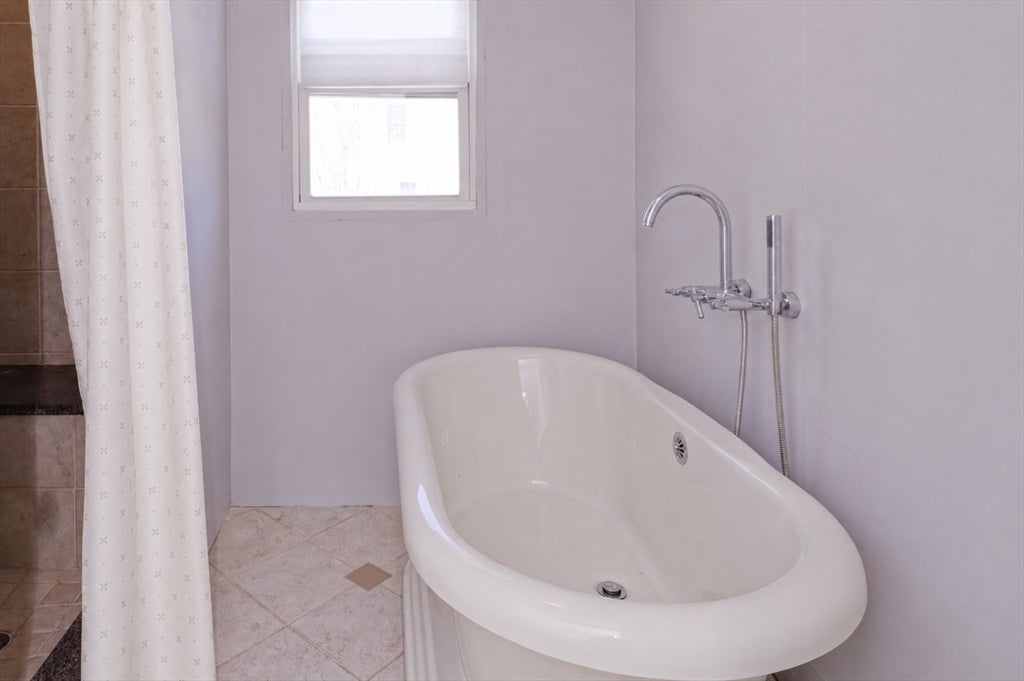 11 Pitt Rd, Framingham, MA, 11 Pitt Rd, Framingham, MA Photo #27