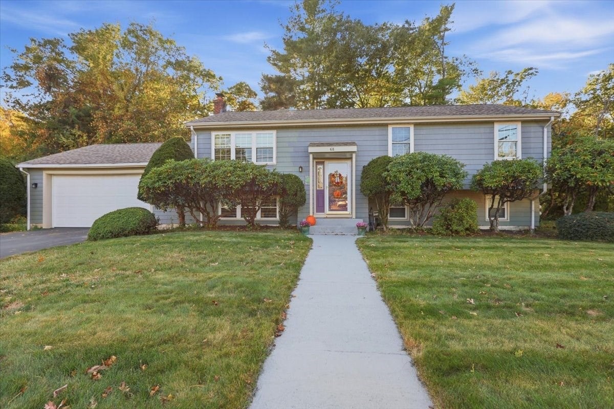 68 Old Mansion Lane, Whitman, MA Photo #1