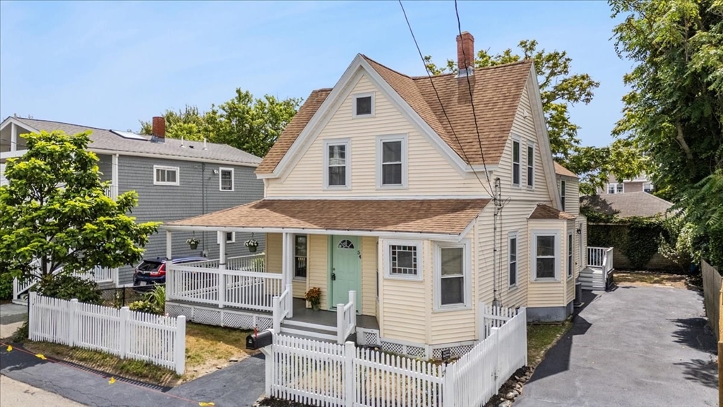 54 L St
