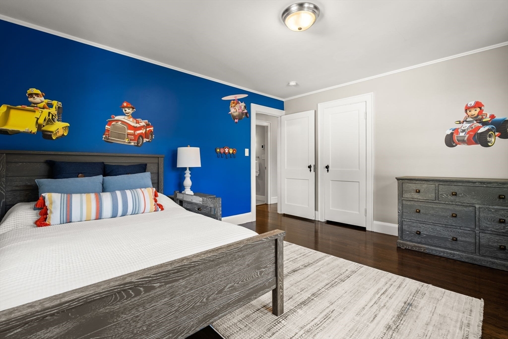 Belmont, Massachusetts 02478, United States, 4 Bedrooms Bedrooms, ,2 BathroomsBathrooms,Residential,Active,208624