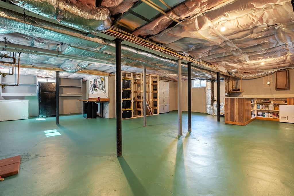 Belmont, Massachusetts 02478, United States, 4 Bedrooms Bedrooms, ,2 BathroomsBathrooms,Residential,Active,208624