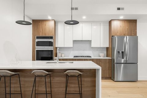 47 Condor 203 Boston MA 02128