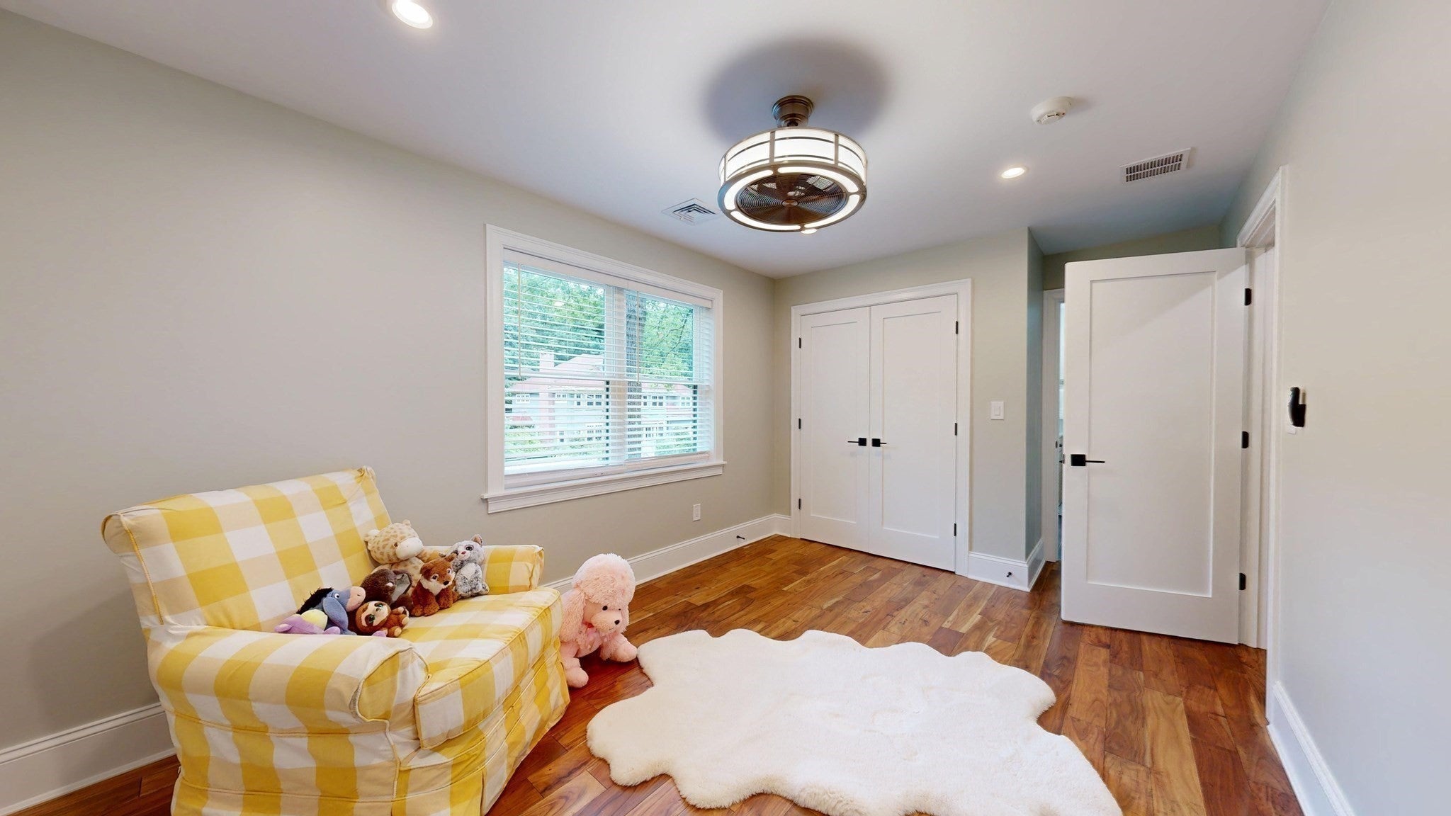 45 Clearwater Road, Newton, MA Photo #28