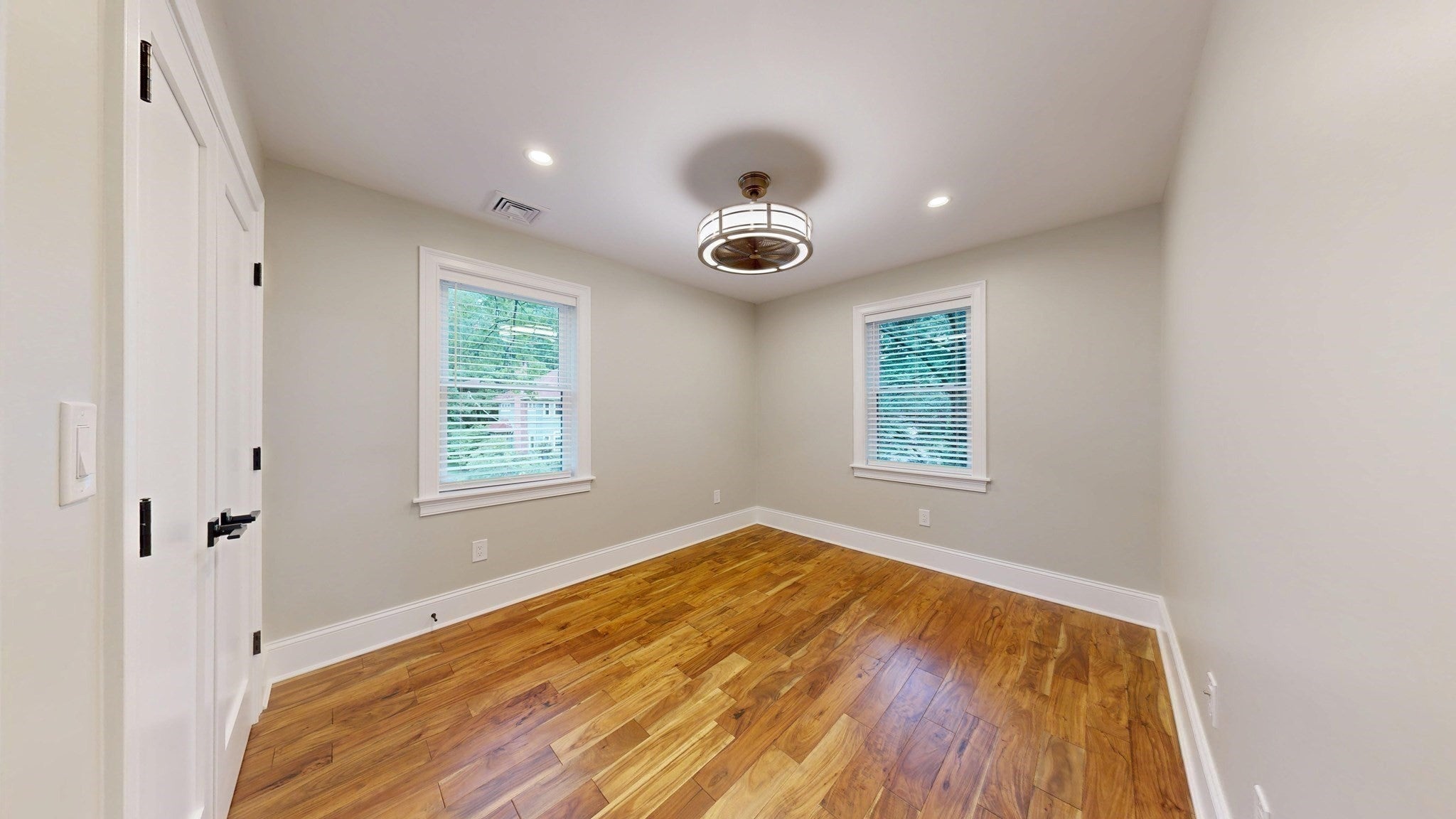 45 Clearwater Road, Newton, MA Photo #25