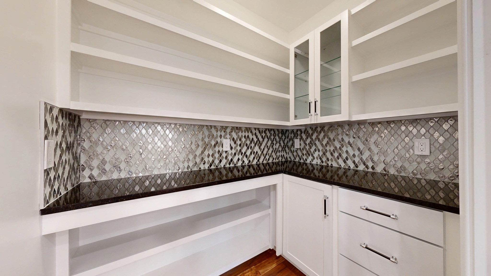 45 Clearwater Road, Newton, MA Photo #12