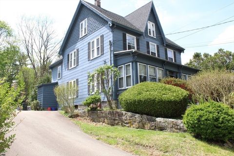 26 Rutland Street Hudson MA 01749