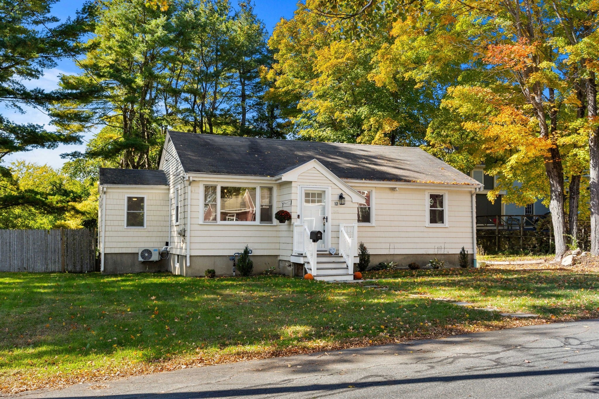 12 Nelson Avenue, Georgetown, MA Photo #1