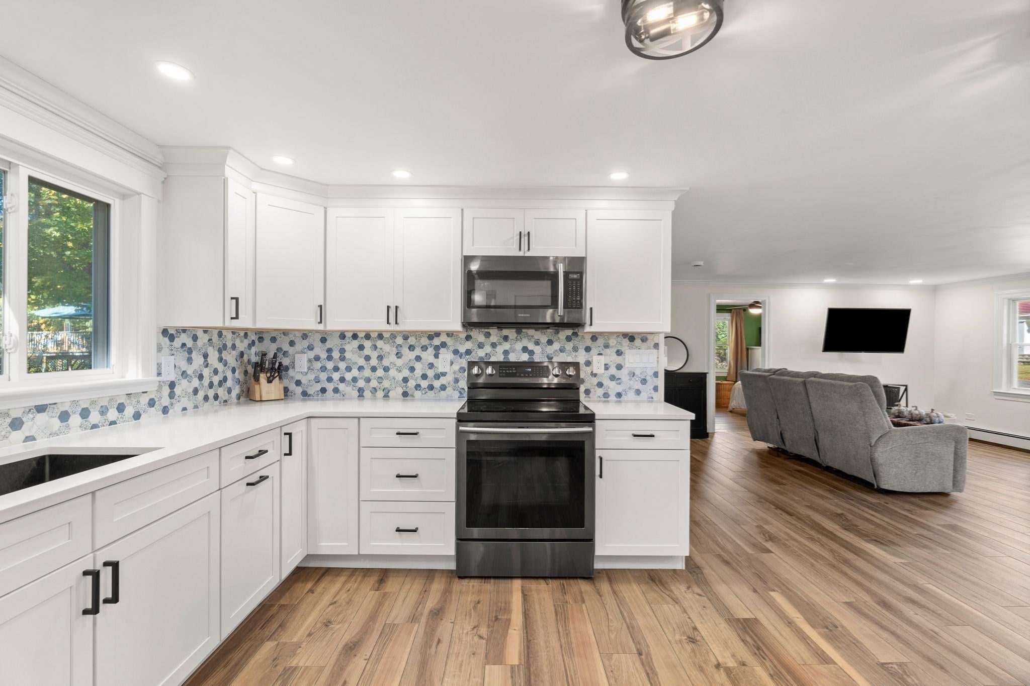 12 Nelson Avenue, Georgetown, MA Photo #20