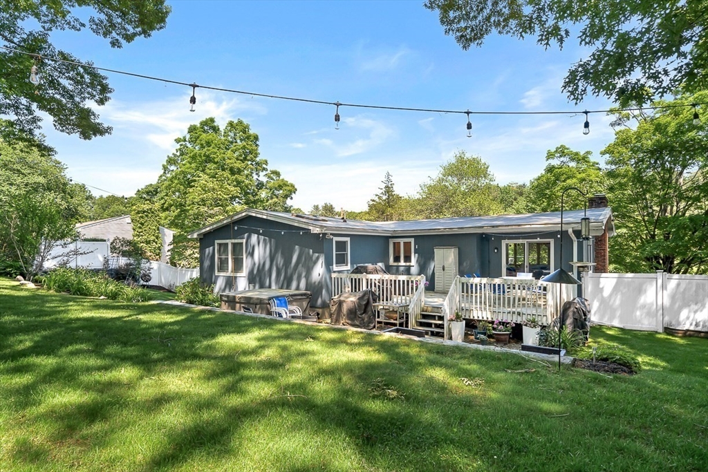 11 Carriage Lane
