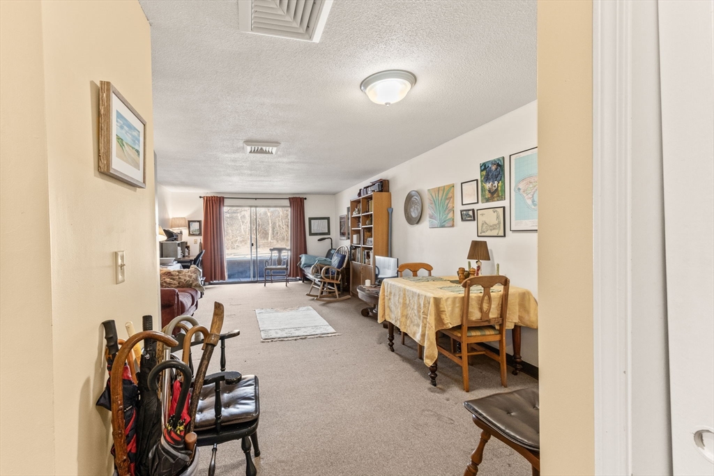 Orleans, Massachusetts 02653, United States, 1 Bedroom Bedrooms, ,1 BathroomBathrooms,Residential,Pending,15323