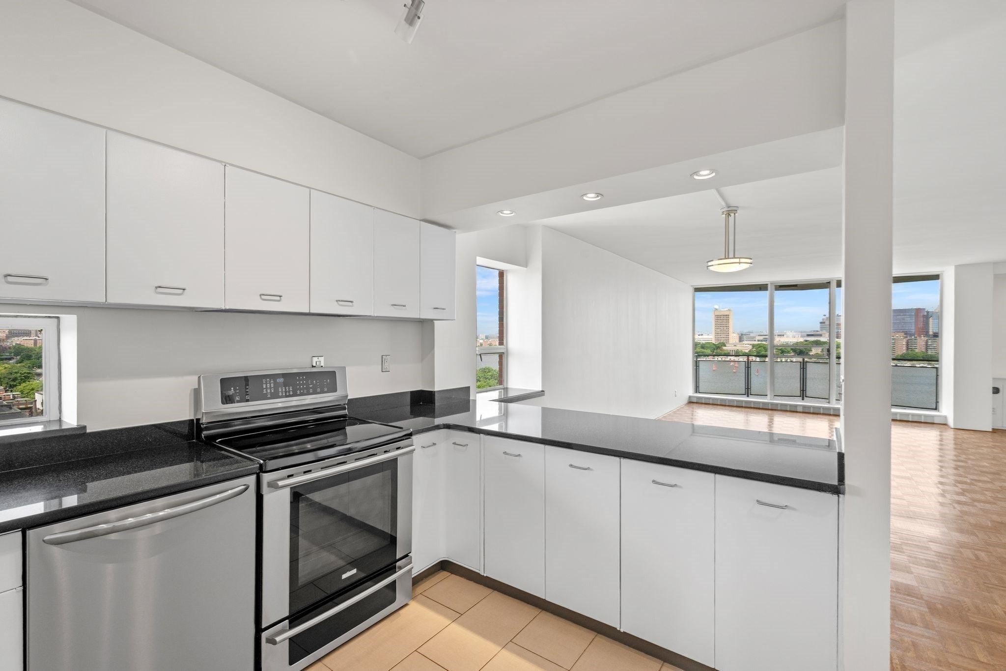 330 Beacon St 111
