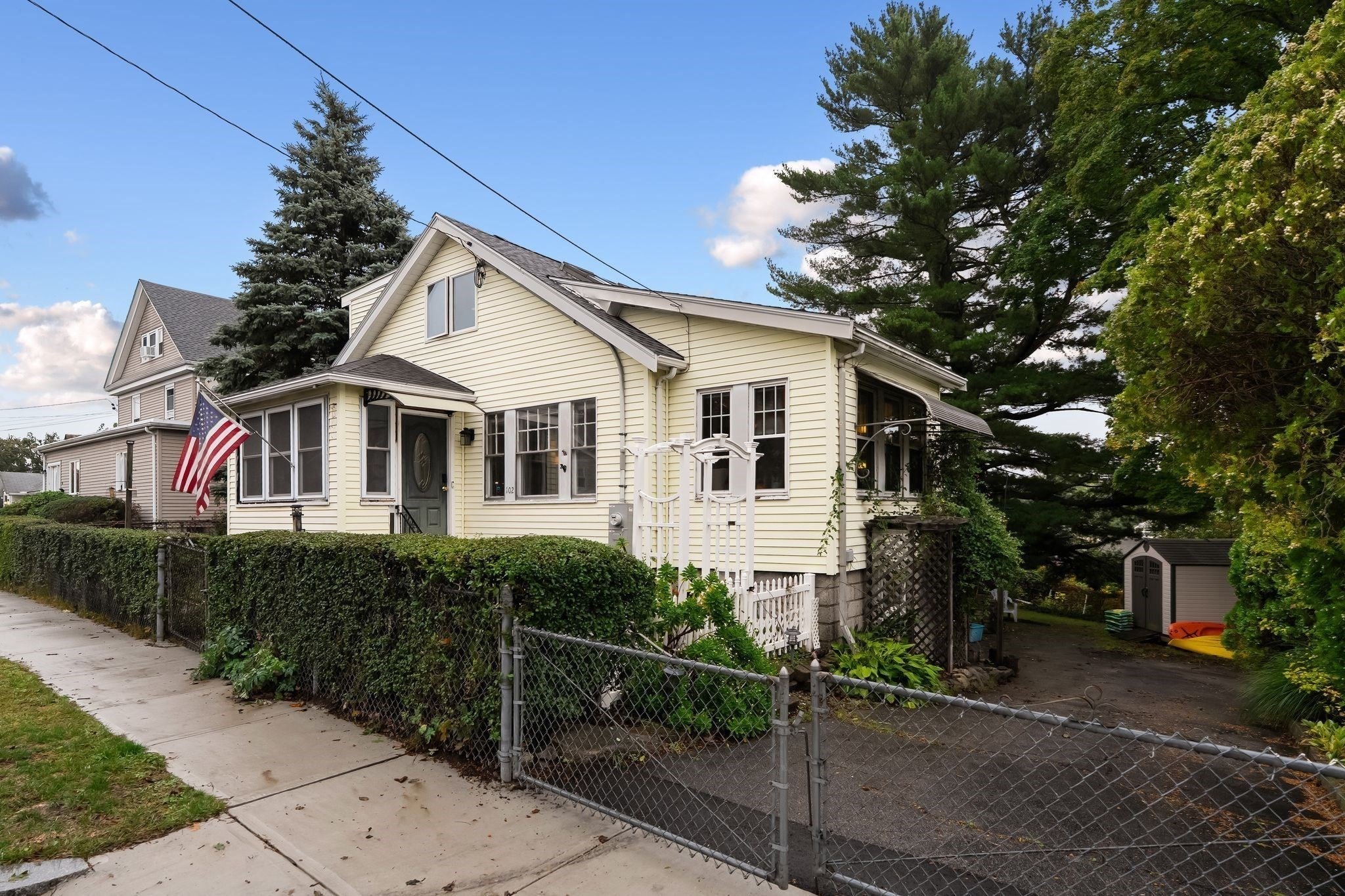 102 Elliot Ave, Quincy, MA Photo #2