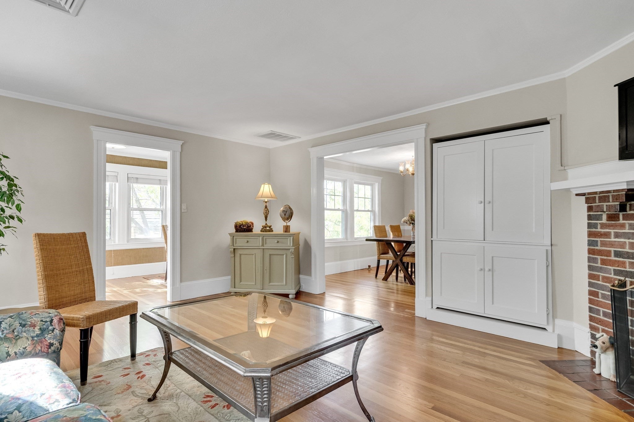 30 Oakley Rd #2, Watertown, MA, 30 Oakley Rd #2, Watertown, MA Photo #4