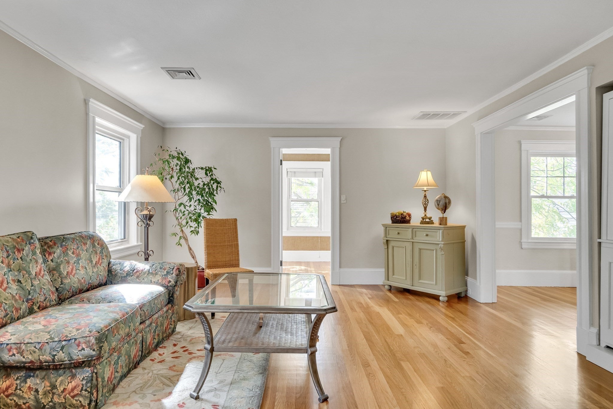 30 Oakley Rd #2, Watertown, MA, 30 Oakley Rd #2, Watertown, MA Photo #3