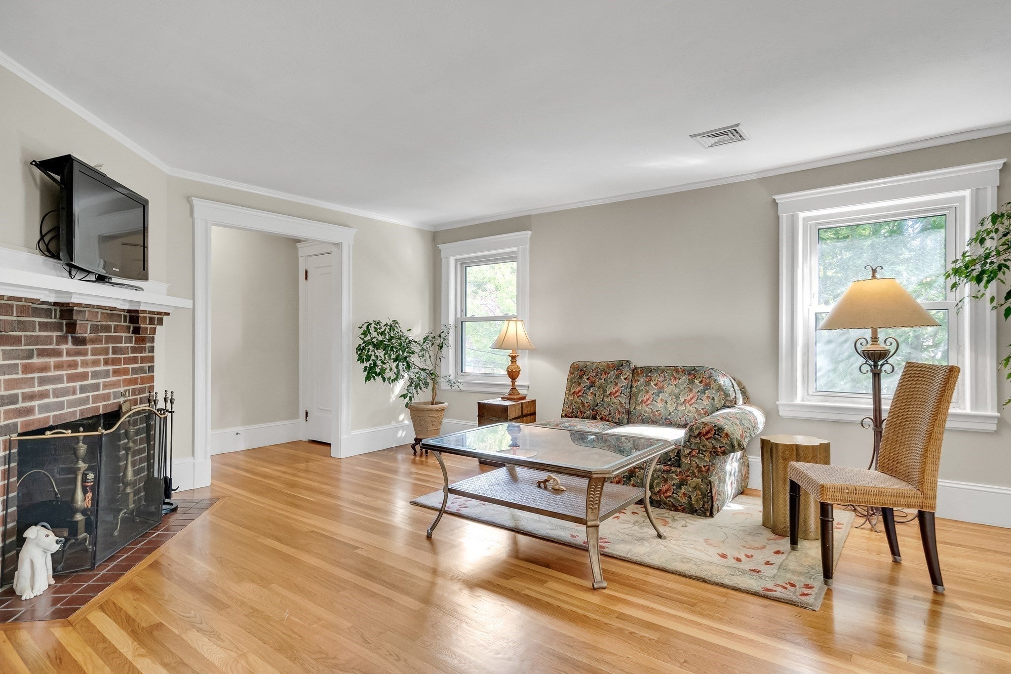 30 Oakley Rd #2, Watertown, MA, 30 Oakley Rd #2, Watertown, MA Photo #5