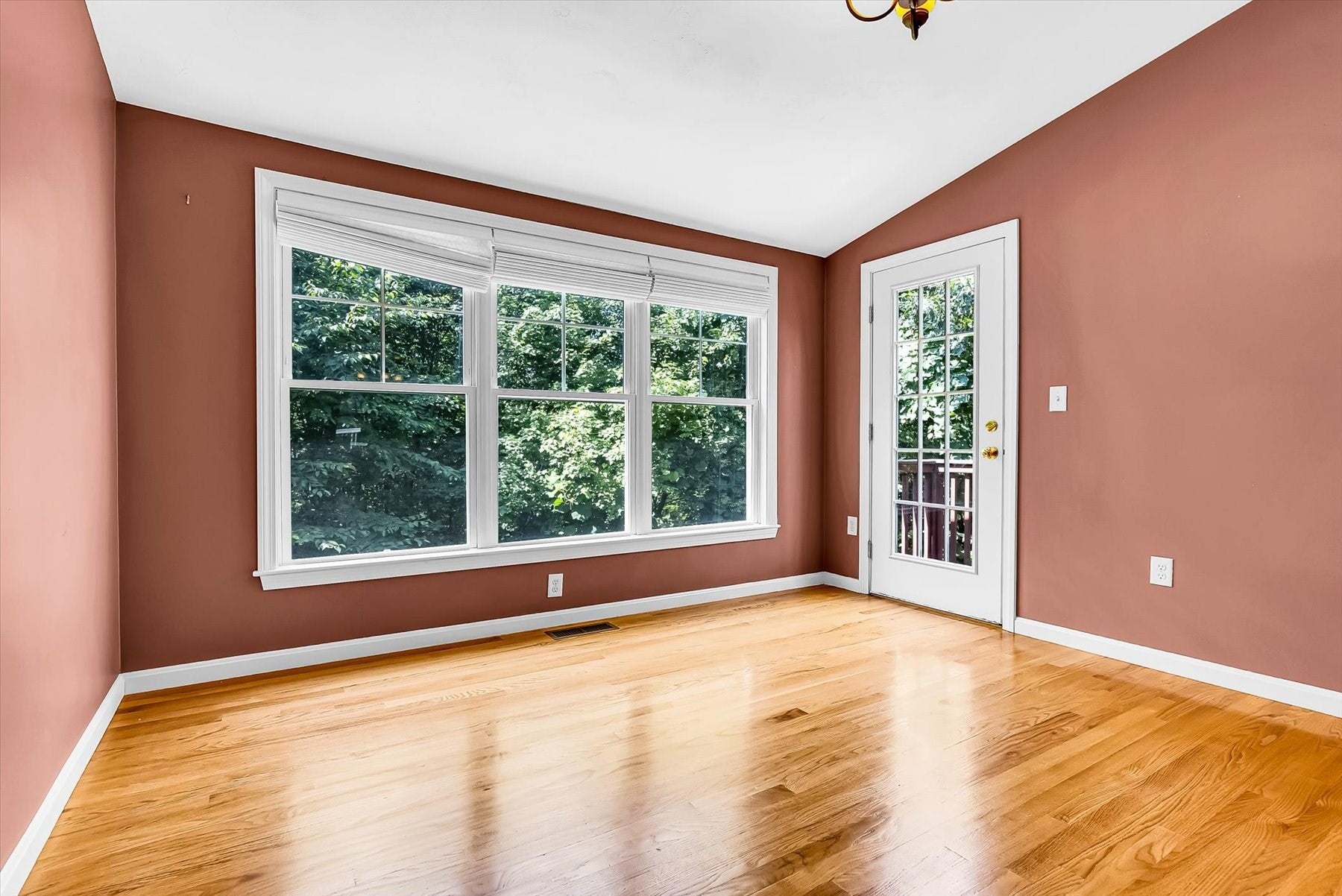 8 Paxton Ct #8, Grafton, MA, 8 Paxton Ct #8, Grafton, MA Photo #11