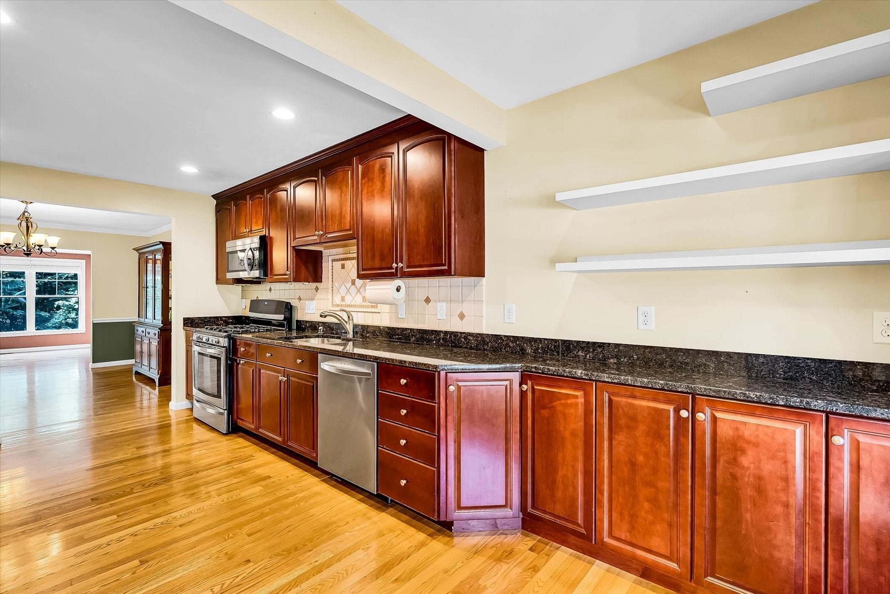 8 Paxton Ct #8, Grafton, MA, 8 Paxton Ct #8, Grafton, MA Photo #2