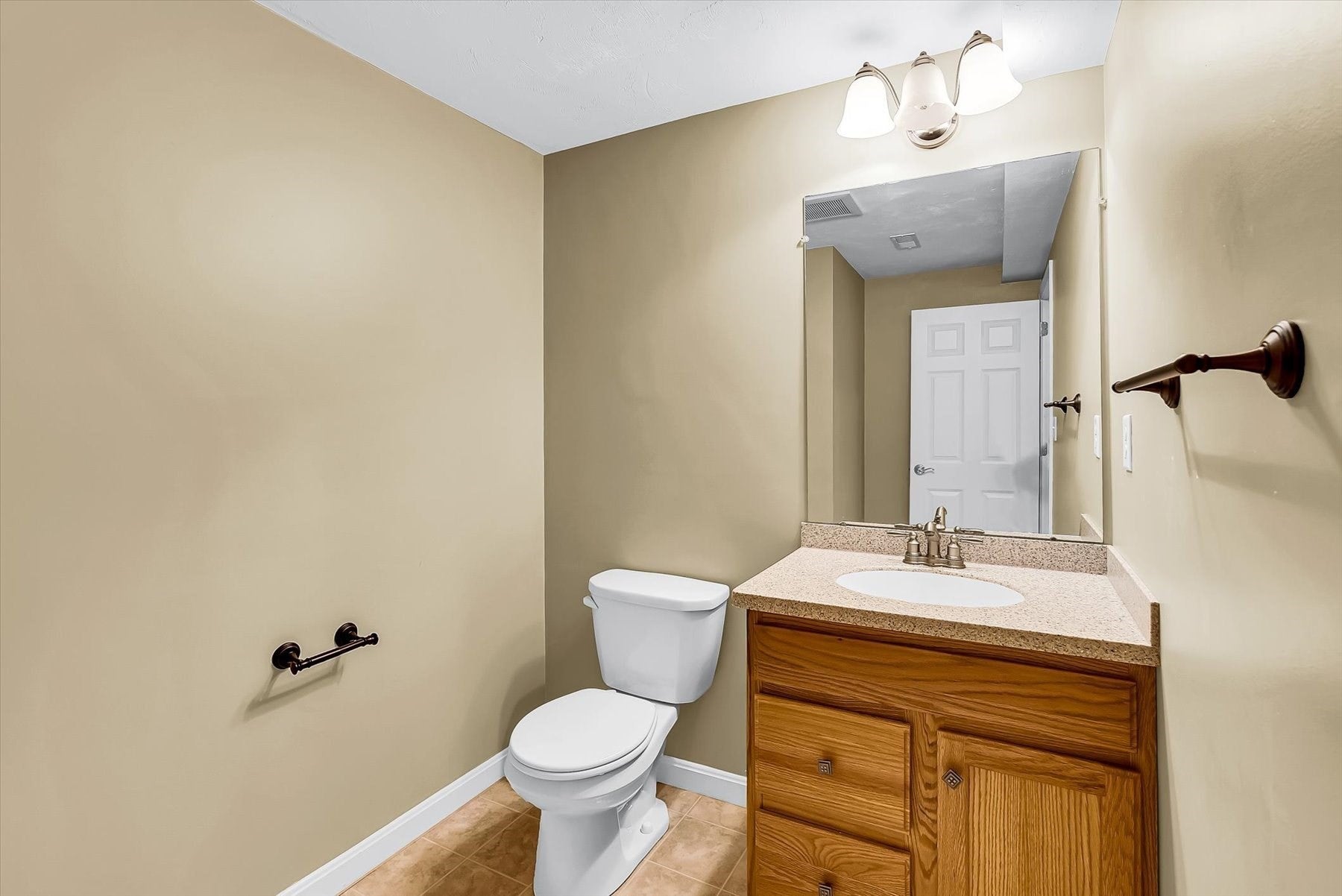8 Paxton Ct #8, Grafton, MA, 8 Paxton Ct #8, Grafton, MA Photo #41