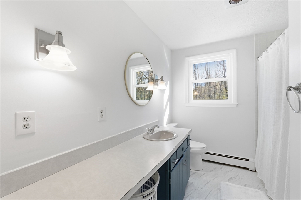 15 Briarwood Rd, Rutland, MA, 15 Briarwood Rd, Rutland, MA Photo #11