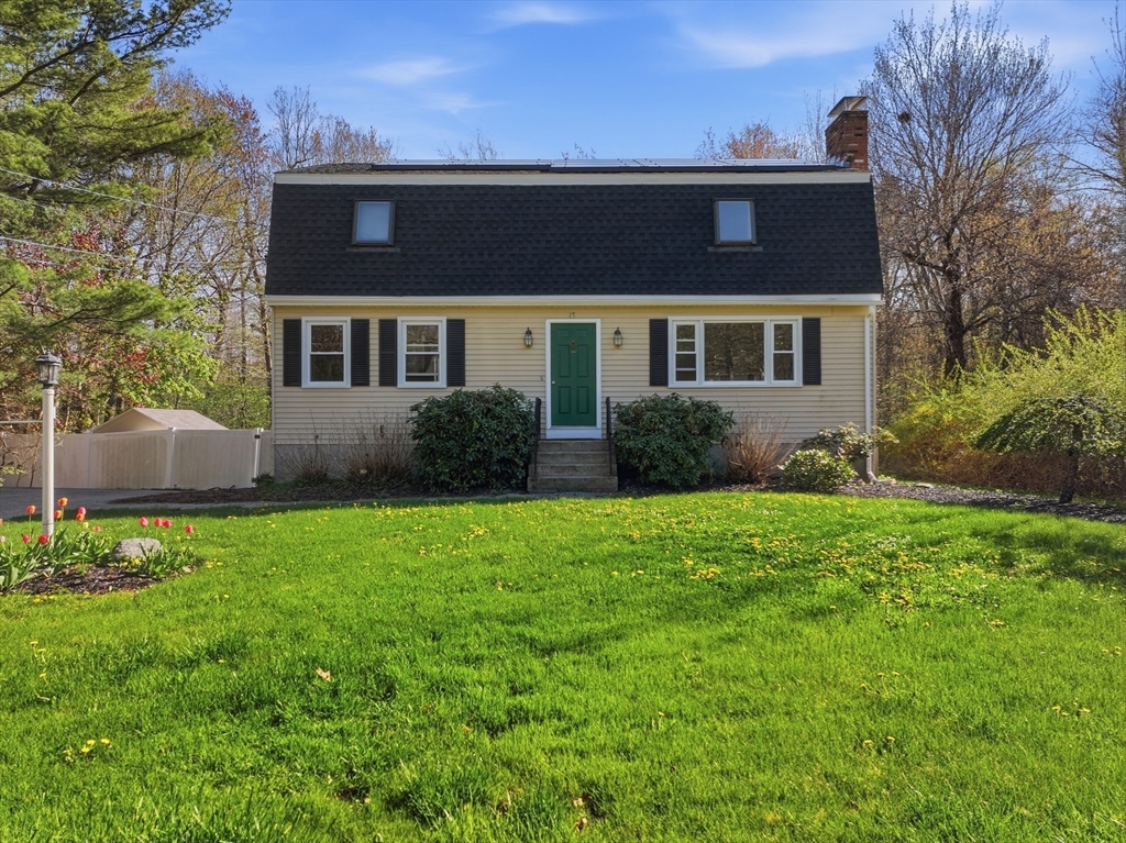 15 Briarwood Rd