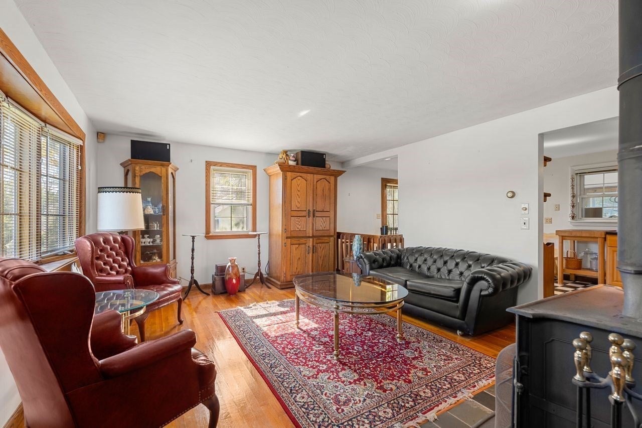 232 Market Street, Amesbury, MA, 232 Market Street, Amesbury, MA Photo #8