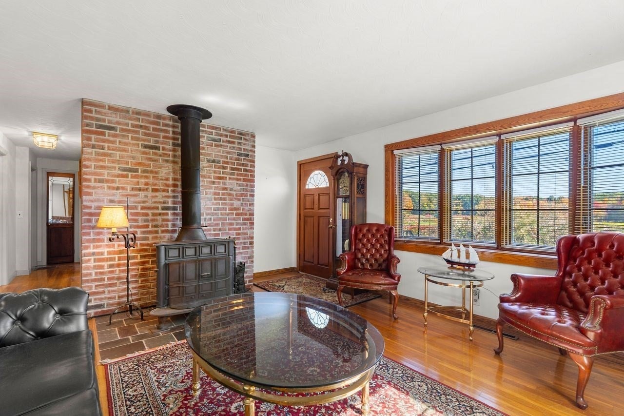 232 Market Street, Amesbury, MA, 232 Market Street, Amesbury, MA Photo #10