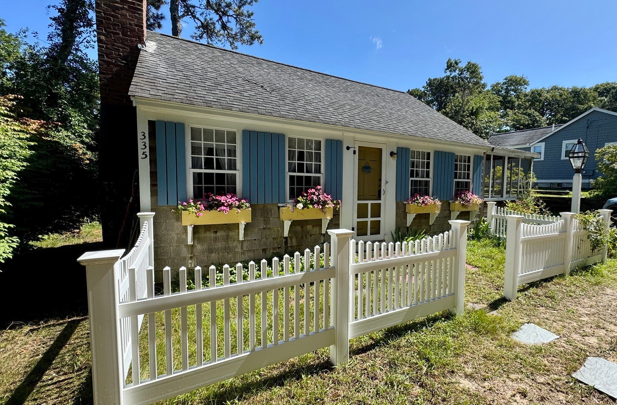 Photo of 335 Lower County Rd, Dennis, MA