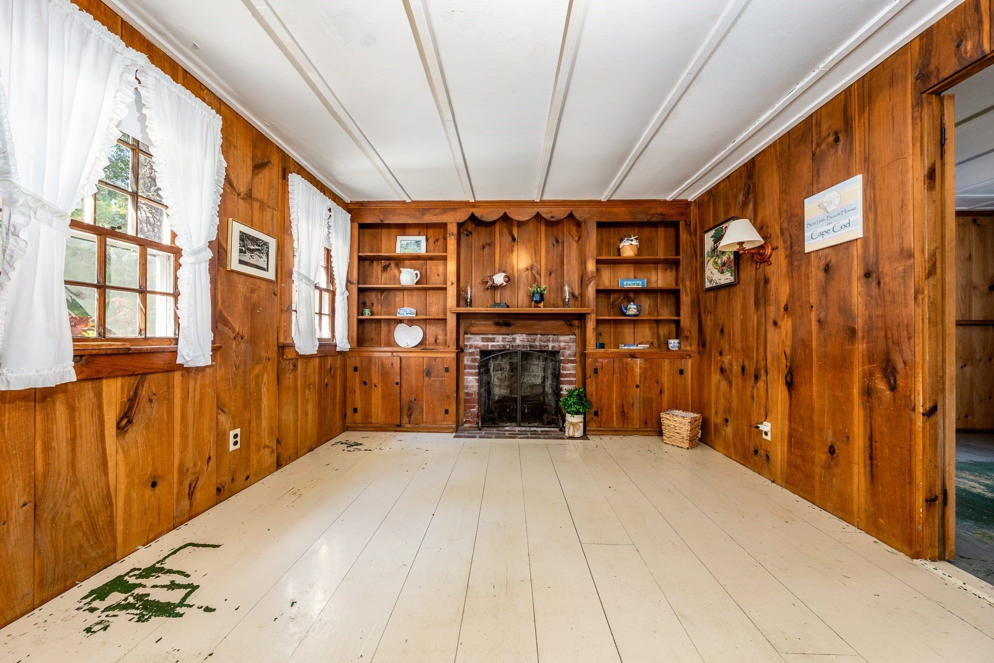 335 Lower County Rd