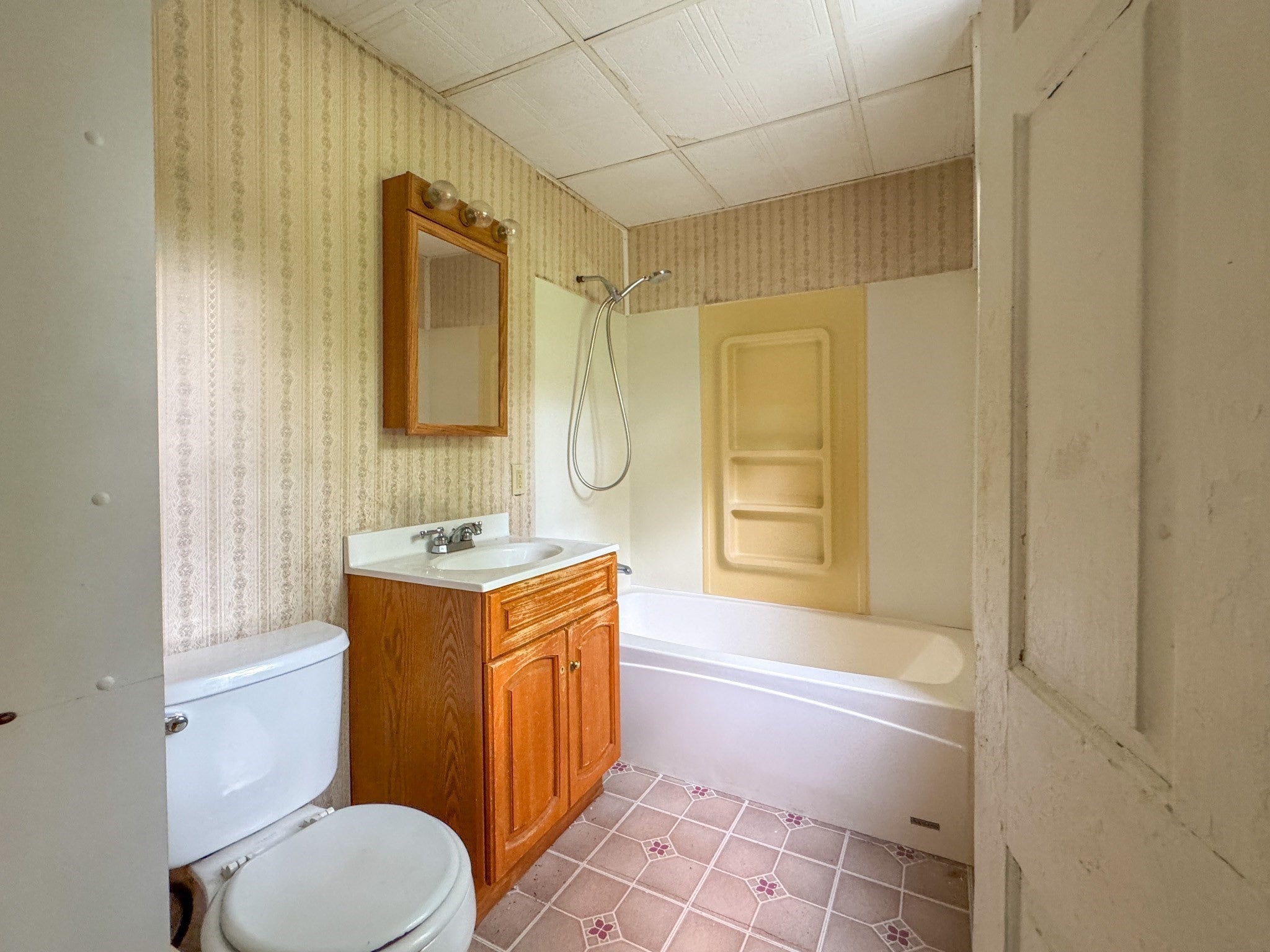 2496 Pleasant St, Dighton, MA, 2496 Pleasant St, Dighton, MA Photo #29