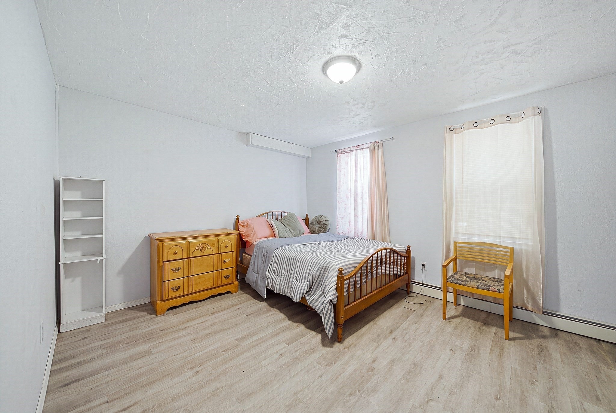 8 Cady St, Lowell, MA, 8 Cady St, Lowell, MA Photo #8