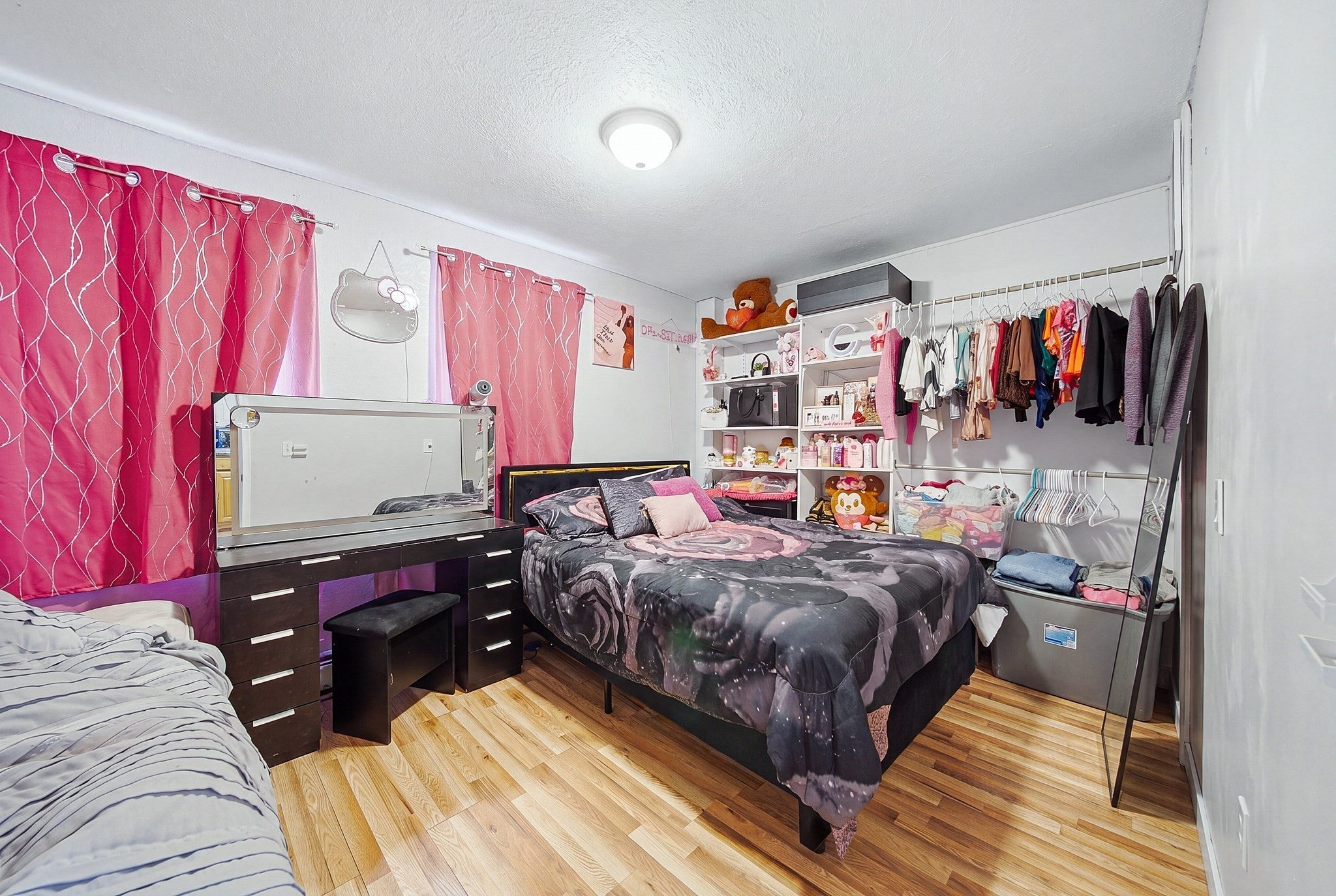8 Cady St, Lowell, MA, 8 Cady St, Lowell, MA Photo #6