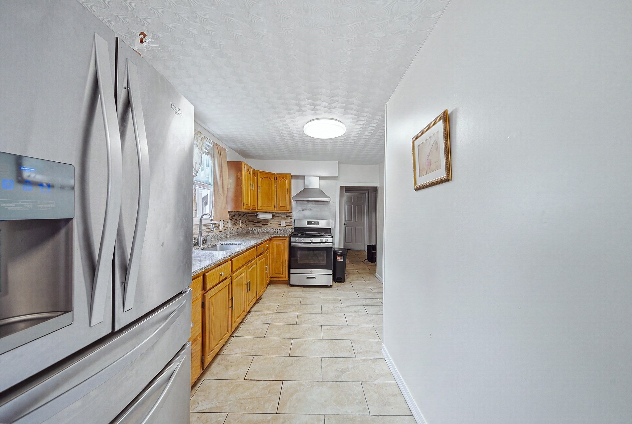 8 Cady St, Lowell, MA, 8 Cady St, Lowell, MA Photo #2