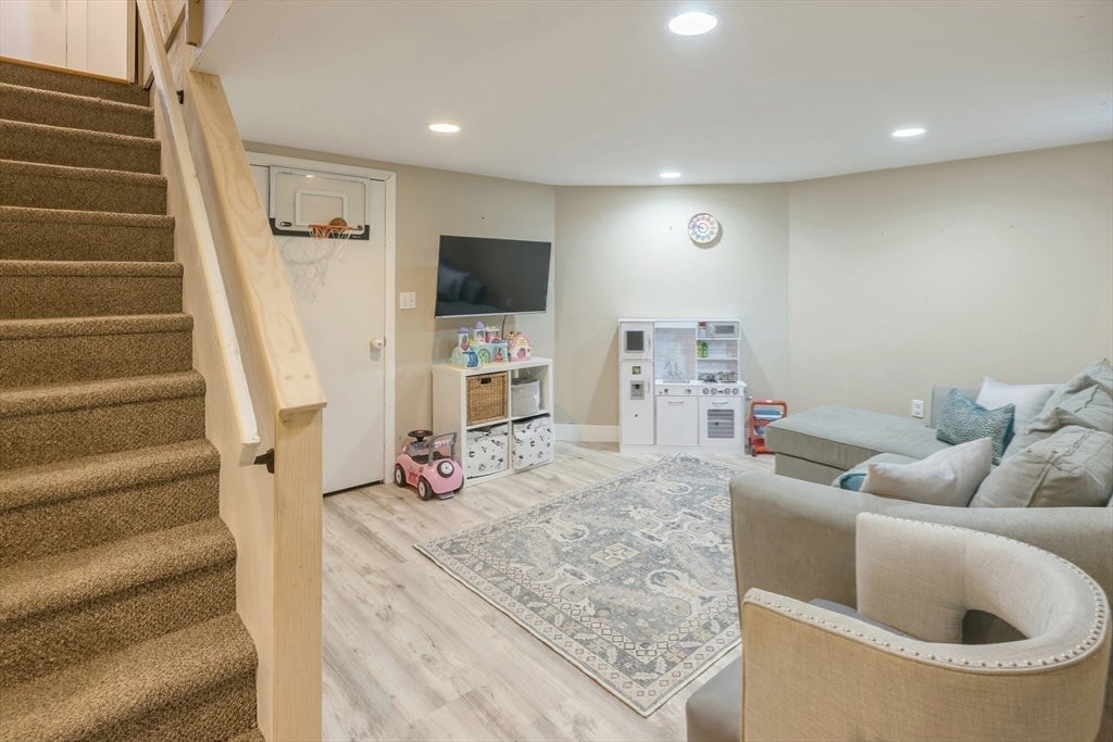 80 Milton Ave, Boston, MA Photo #21
