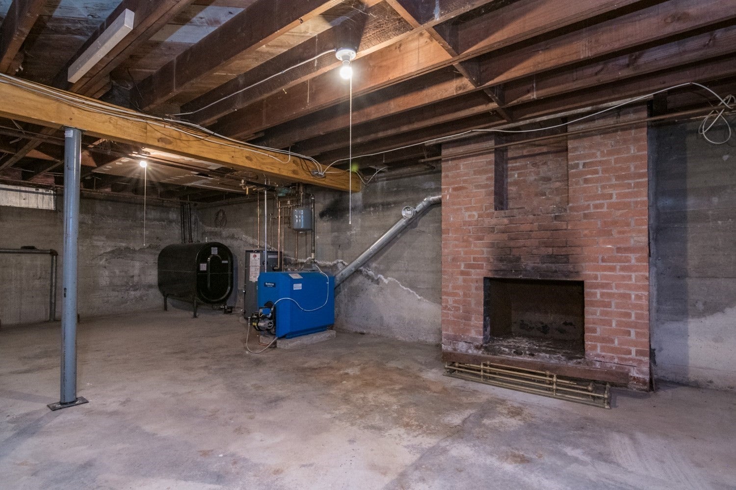 23 Gleason Rd, Northampton, MA Photo #17