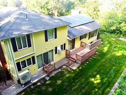 154 Summer St Maynard MA 01754