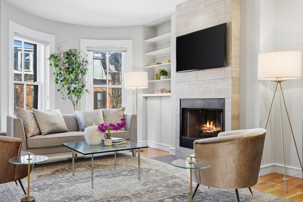 154 W Newton Street 3