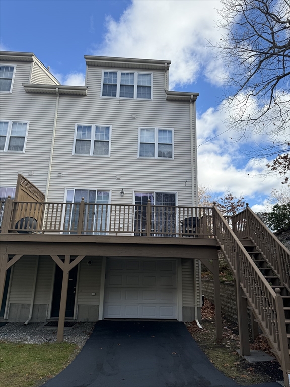 67 N Quinsigamond Ave 9