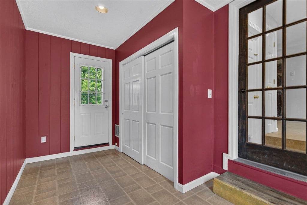 62 Anthony St, Seekonk, MA Photo #3