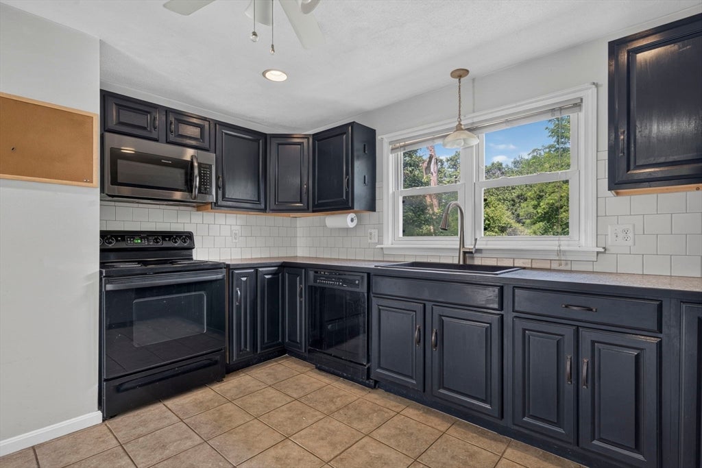 62 Anthony St, Seekonk, MA Photo #8