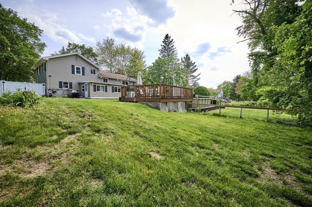 7 Lasallette Road