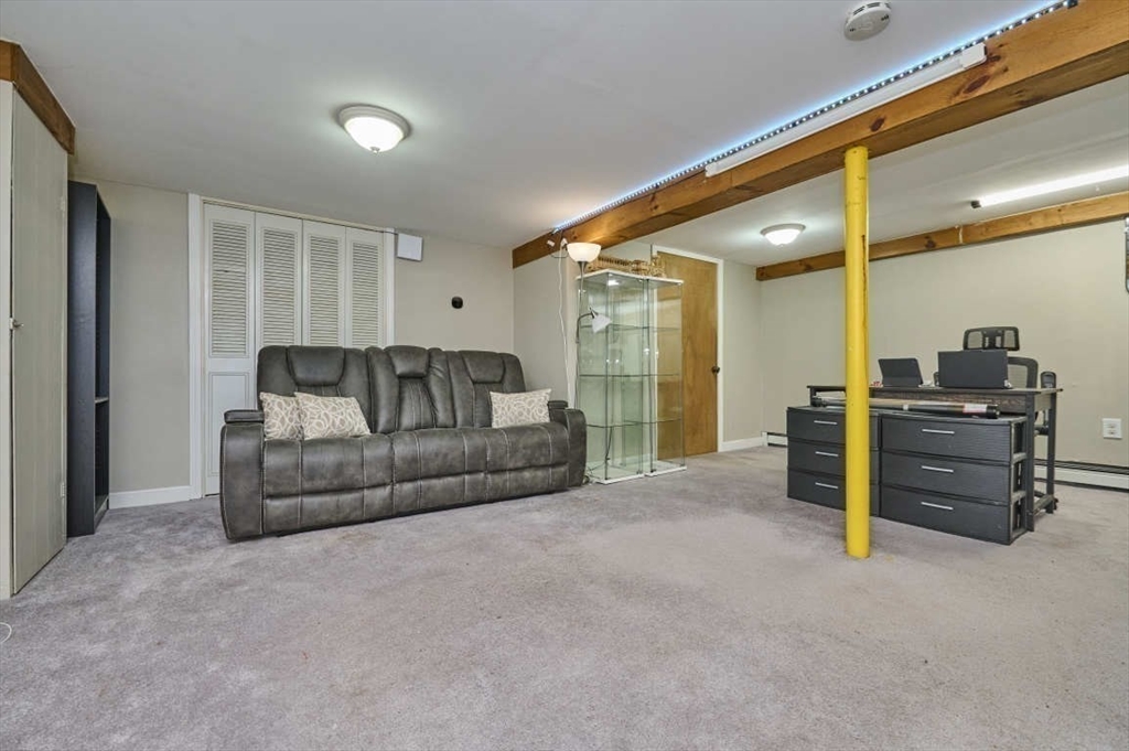 Billerica, Massachusetts 01821, United States, 3 Bedrooms Bedrooms, ,2 BathroomsBathrooms,Residential,Active,140185