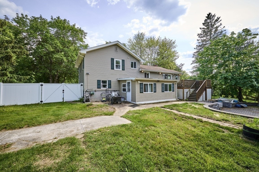 7 Lasallette Road