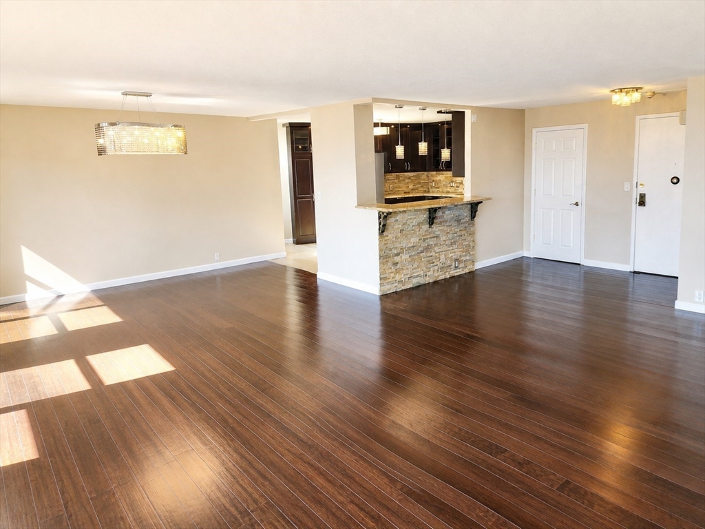 280 Boylston 511